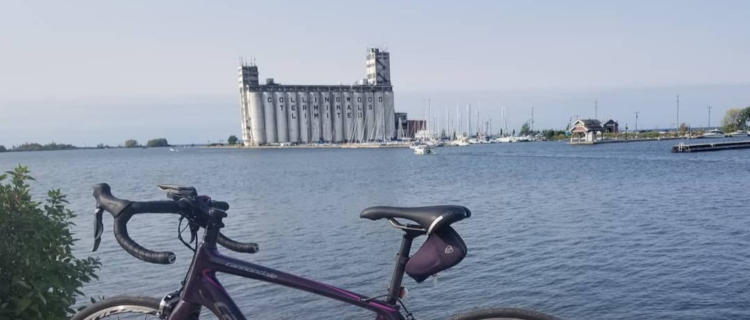 Cycling Perth 700